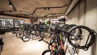 Intersport Glanzer Längenfeld Bikesortiment